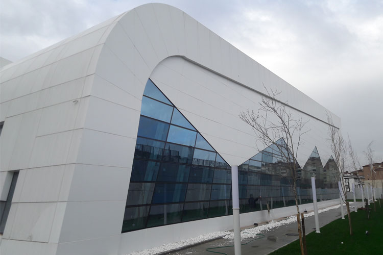 KOCAELİ BÜYÜKŞEHİR BELEDİYESİ ÇAYIROVA OLİMPİK YÜZME HAVUZU